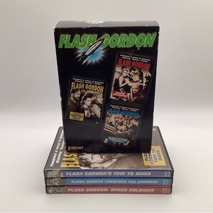 Flash Gordon - Space Soldiers/Trip To Mars/Conquers the Universe (DVD, 4-Discs)